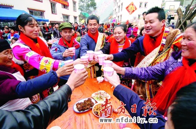 汶川老街酒飄香