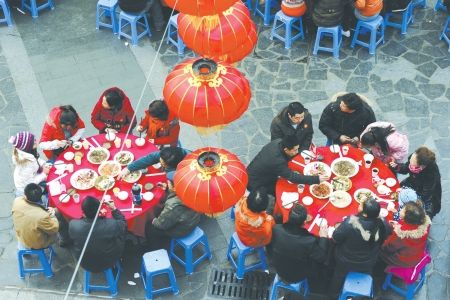 酒后吃點甜食 預防急性酒精中毒(圖)