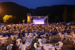 這個(gè)夏夜，讓我們以啤酒的名義盡情狂歡