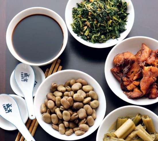 喝酒，小吃小菜是關鍵。