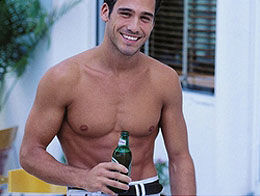 啤酒會使男性女性化？