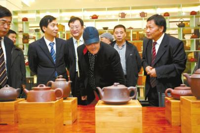 趙本山專心備戰春晚戒煙酒多吃蔬菜少吃肉（圖）