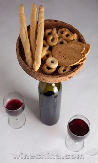 創意設計 軟木塞變身大托盤