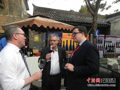 GCF中國(guó)區(qū)經(jīng)理：我們希望與張?jiān)５暮献髟絹碓骄o密