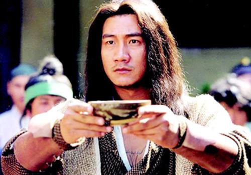 原來這些男星都那么能喝！